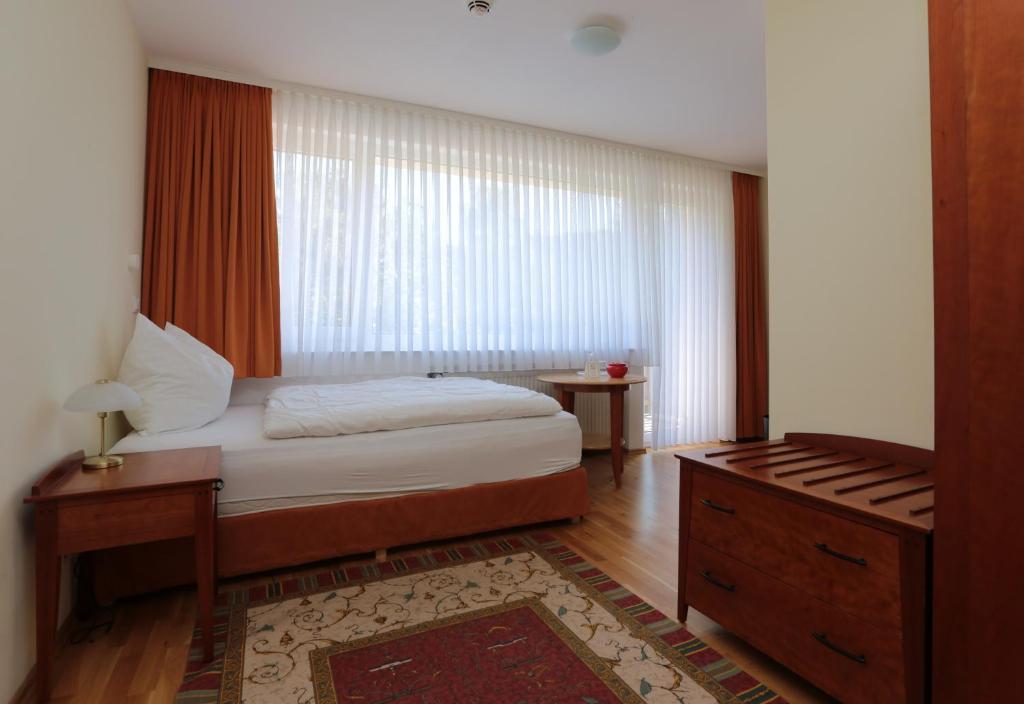 Hotel Am Rossberg Altenahr Exteriör bild