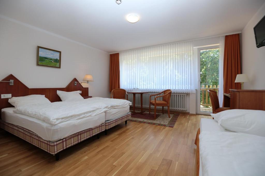 Hotel Am Rossberg Altenahr Exteriör bild